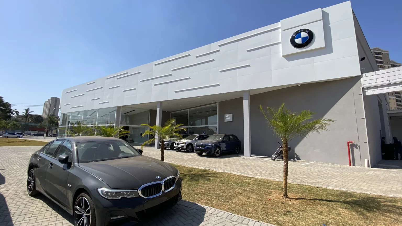 BMW